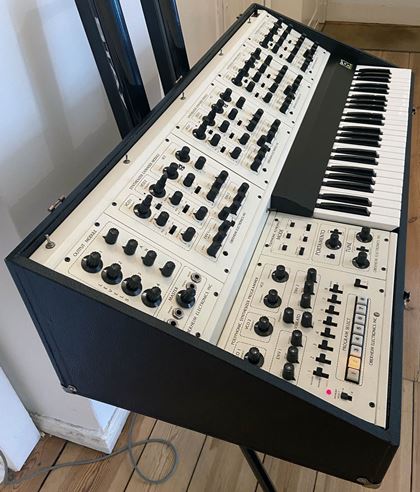 Oberheim-FVS-1 Four-Voice with Programmer